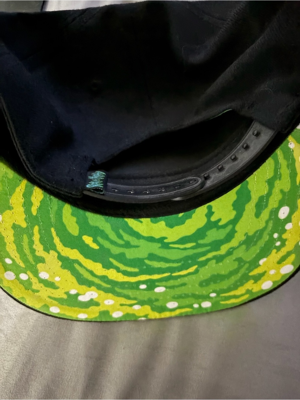 Bioworld Rick and Morty Black Snapback Hat with Neon Green Portal Patch - Picture 2 of 3